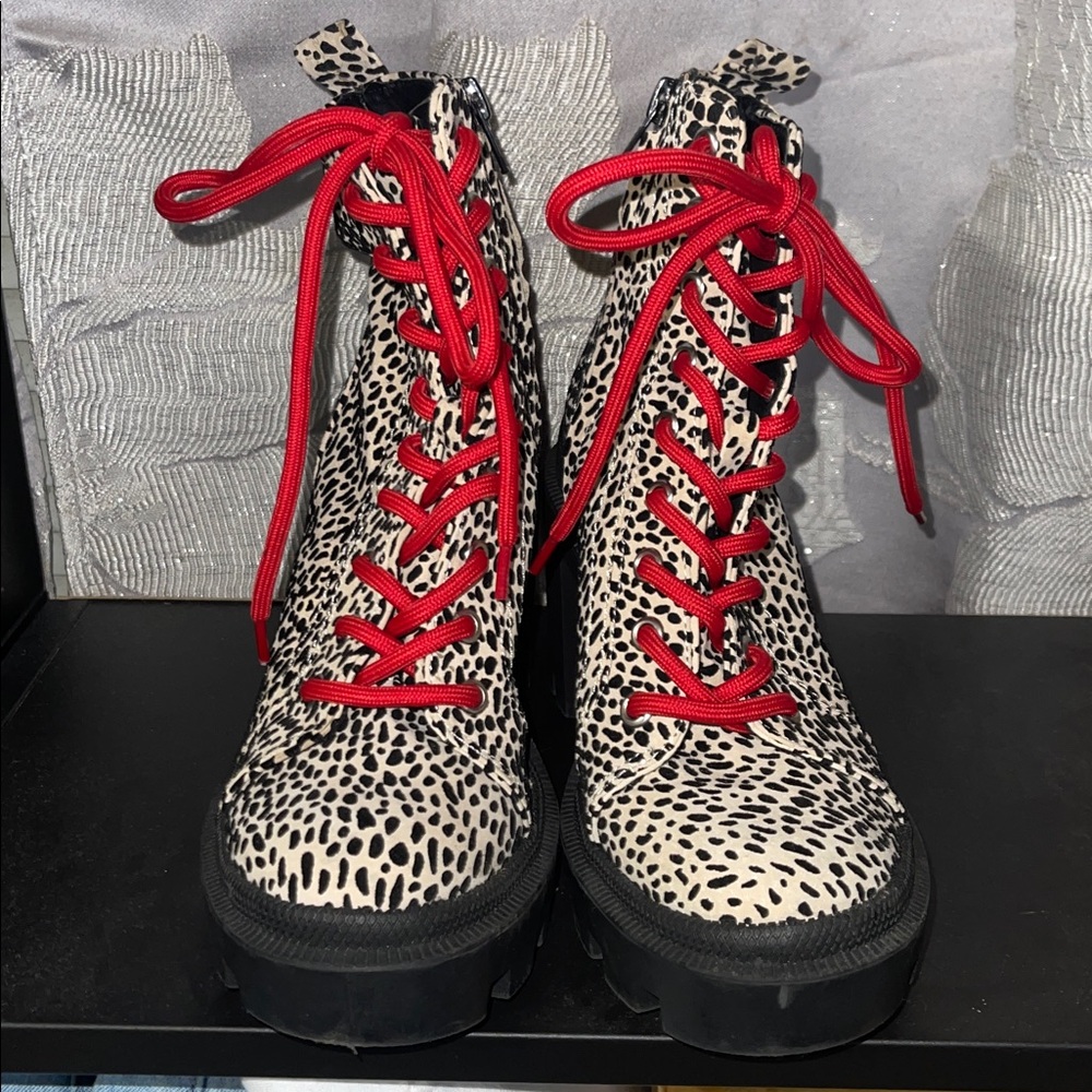 Gianni Bini Black and White Ankle Boots with Red Laces